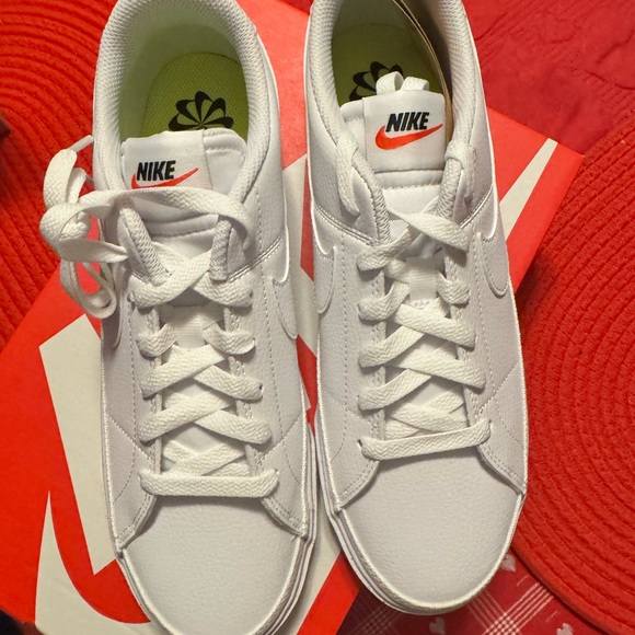 Nike Shoes - Nike White Athletic Shoes